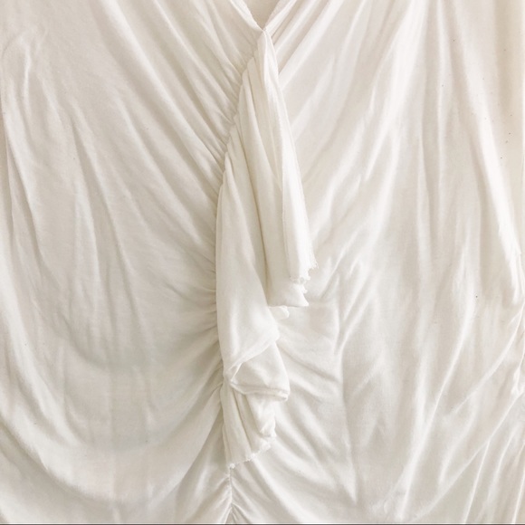 White Knit V-neck Blouse w/ Center Ruffle | A-Knit - Picture 2 of 8